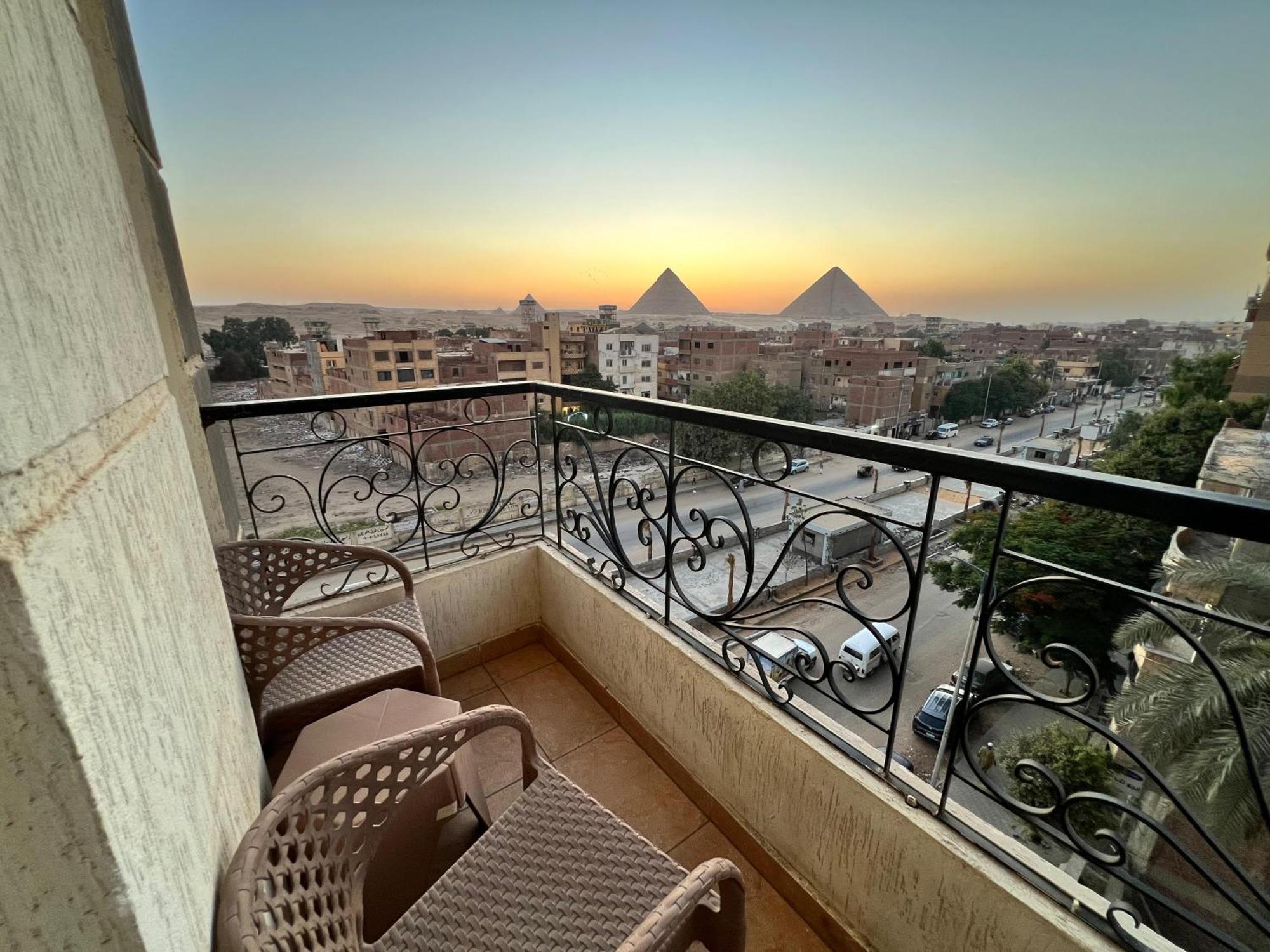 King Khafren View Inn Kafret el-Gabal Exterior foto