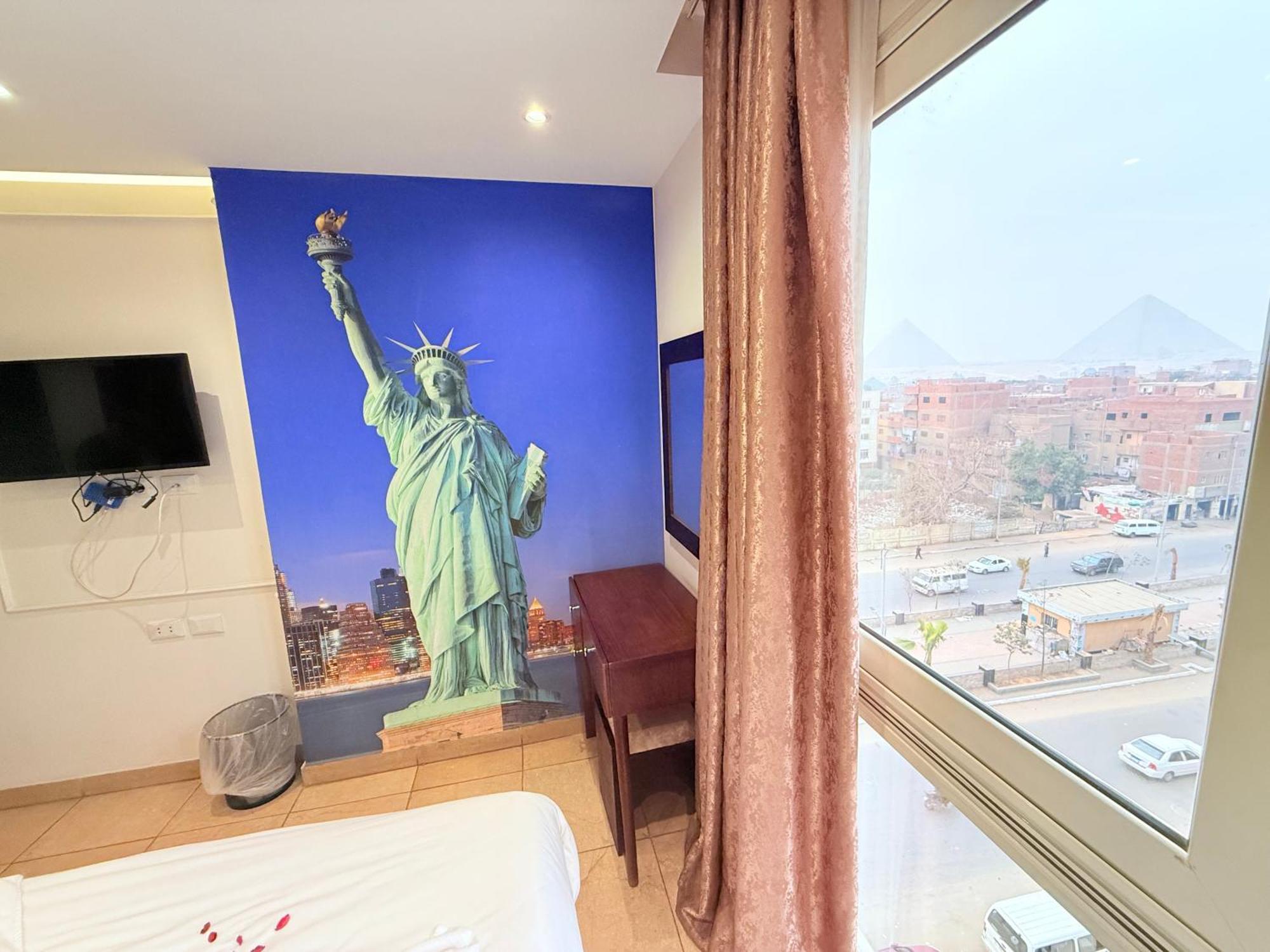 King Khafren View Inn Kafret el-Gabal Exterior foto
